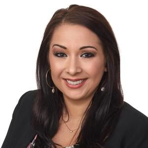 Meet your Posher, Leslie